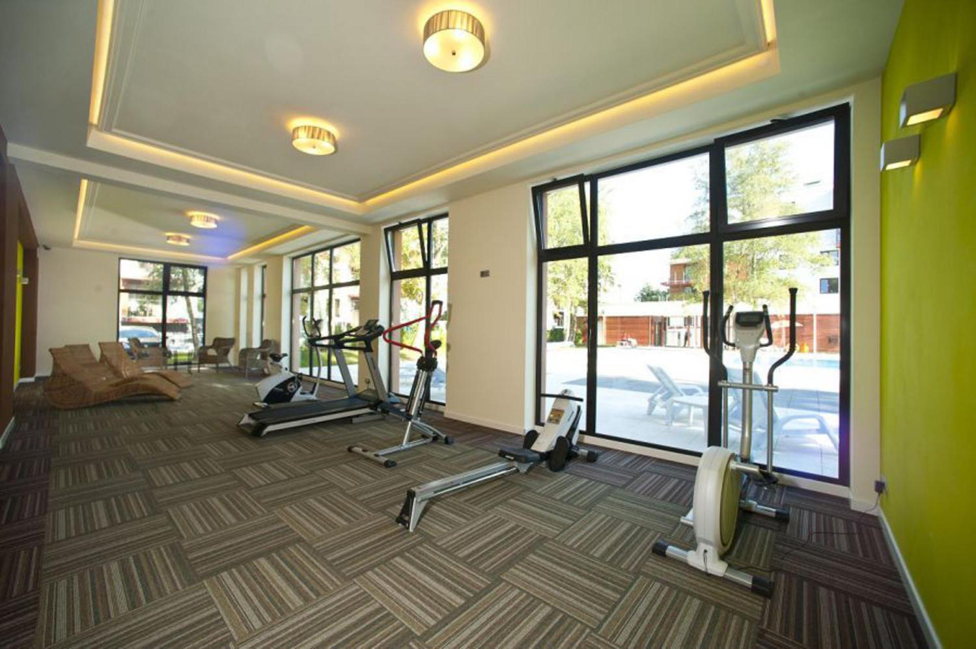 קולובז'ג Omi Apartments מראה חיצוני תמונה